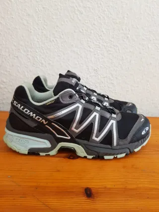 Zapatillas Salomon Gore-Tex Negras/Grises