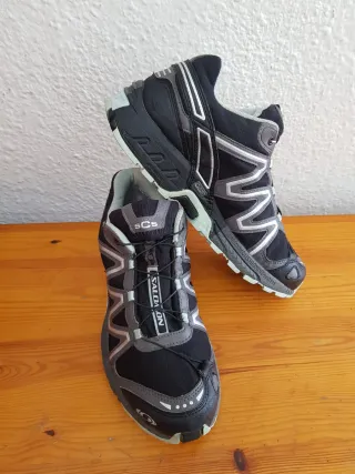 Zapatillas Salomon Gore-Tex Negras/Grises
