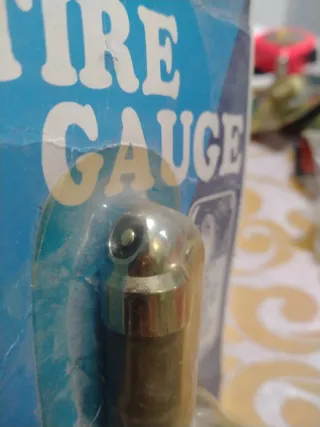 Comprobador de presión de neumáticos Sanpet