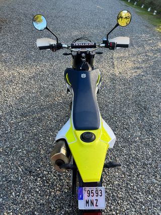 Husqvarna 701 Enduro (2024).