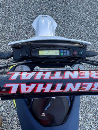 Husqvarna 701 Enduro (2024).