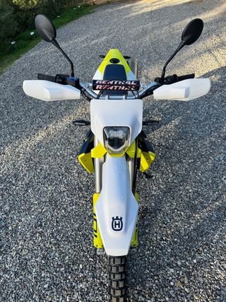 Husqvarna 701 Enduro (2024).