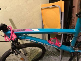Bicicleta BTWIN azul y rosa