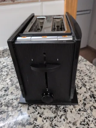 Tostadora Braun Negra