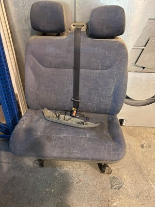 REGALO! Asiento Izquierdo Nissan Primastar