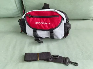 Riñonera O'Neill roja y gris