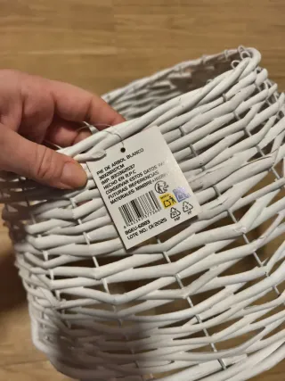 Pie árbol Navidad mimbre blanco