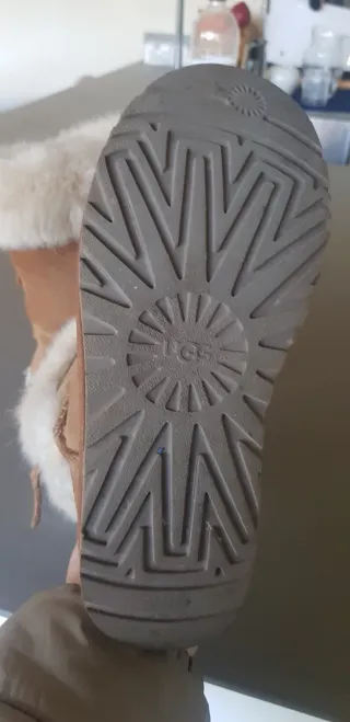 Botas UGG Marrones con Pelo