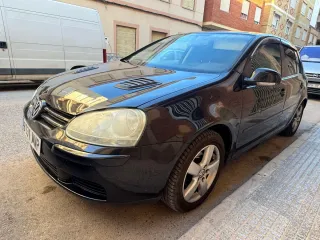 Volkswagen Golf 2005