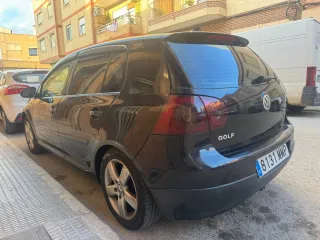 Volkswagen Golf 2005