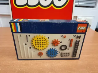 SET SUPPLEMENTARE DI INGRANAGGI LEGO 812 (1974)