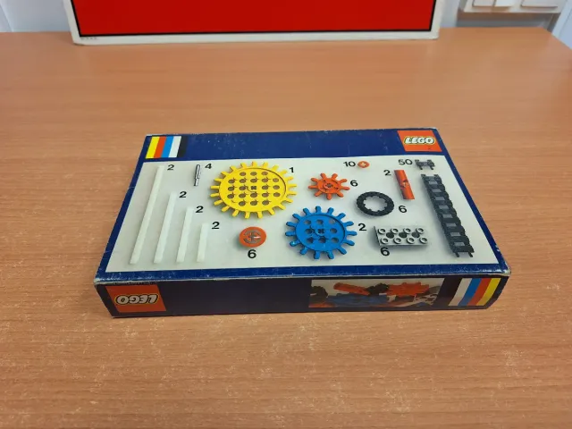 SET SUPPLEMENTARE DI INGRANAGGI LEGO 812 (1974)