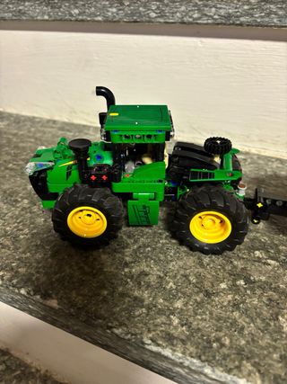 Lego Technic 42136 John Deere 7R