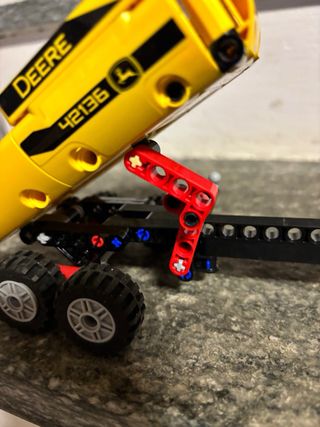 Lego Technic 42136 John Deere 7R