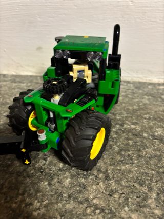 Lego Technic 42136 John Deere 7R