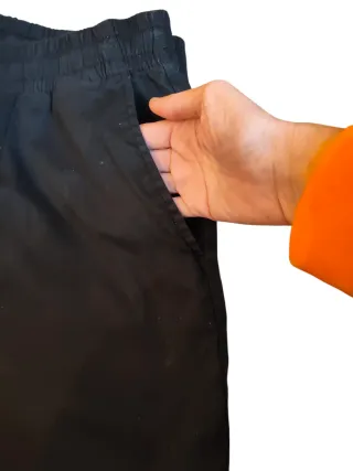 Bermudas Uniqlo hombre cintura goma negra