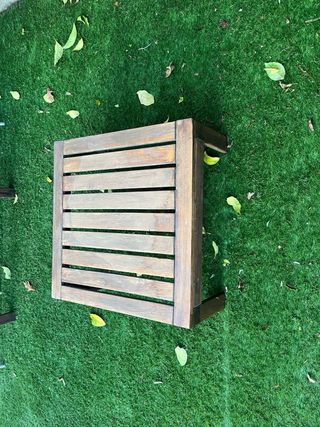 Mesa y 4 Sillas Jardín más mesita Baja ybanco