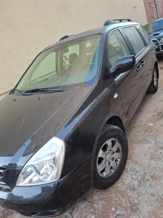KIA Carnival 2010