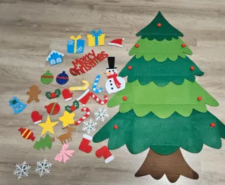 Árbol de Navidad de fieltro para niños