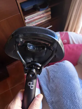 Tija y sillín de bicicleta
