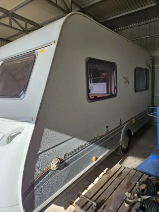 Caravana Sterckeman Evolution 400cp. Superior750kg