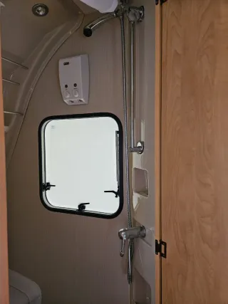 Caravana Sterckeman Evolution 400cp. Superior750kg