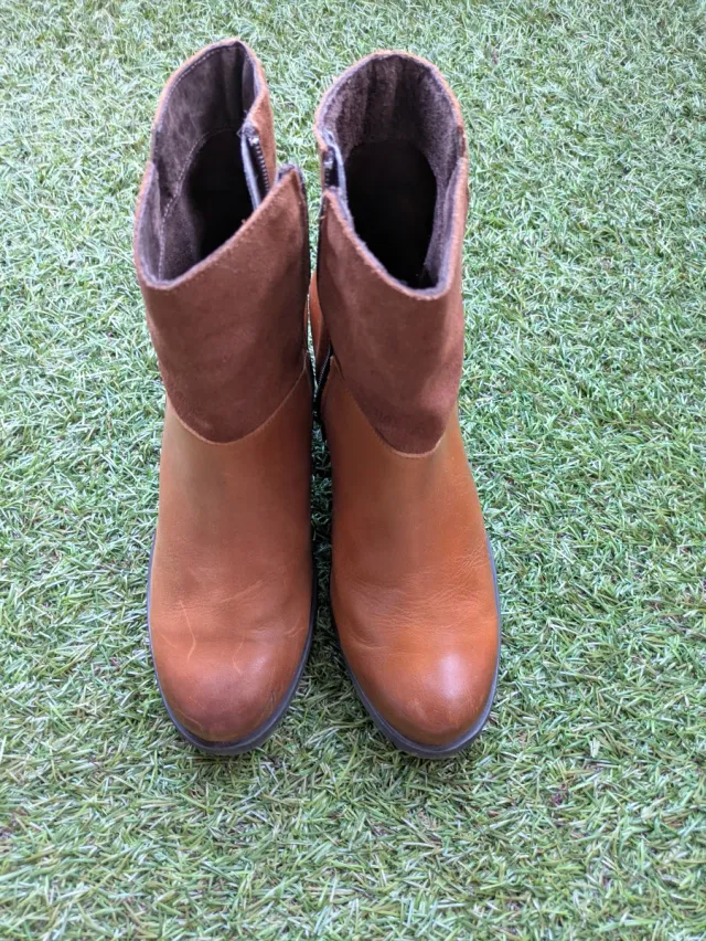 Botines Liberitae de piel – T 40 (Made in Spain)