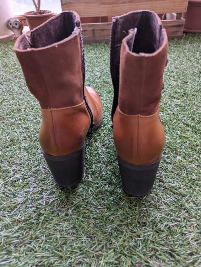 Botines Liberitae de piel – T 40 (Made in Spain)