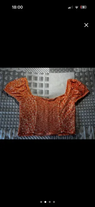 Top Naranja Flores Blancas Talla S