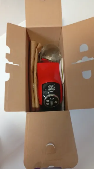 Cafetera Dolce Gusto Roja