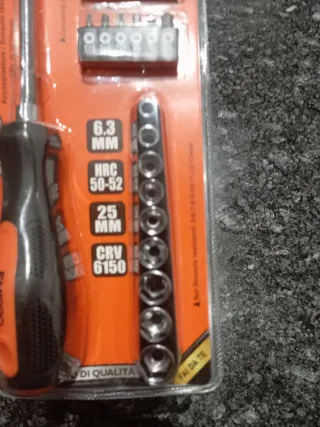 Juego Destornillador Flexible 23 Pz Emipro