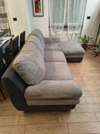 Divano angolare con chaise longue