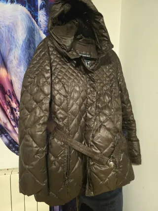 Cazadora marrón acolchada