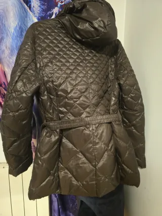 Cazadora marrón acolchada