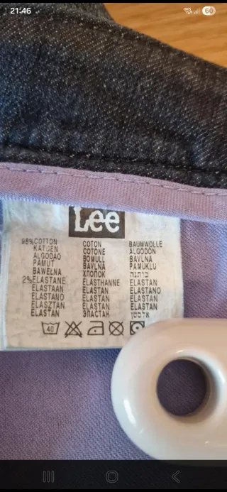 Falda vaquera elástica De cintura mide 40