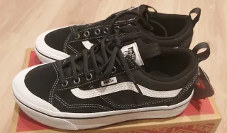 Vans mte old skool Impermeables y Aislantes