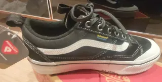 Vans mte old skool Impermeables y Aislantes