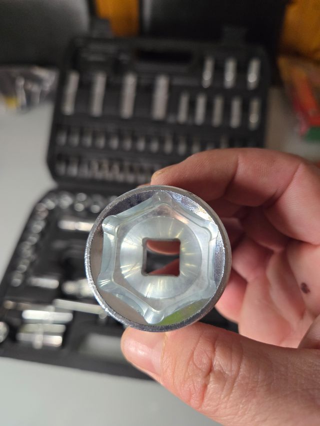 Juego de Llaves 94 Piezas con Maletín