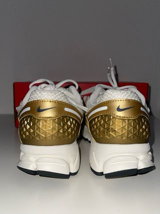 Nike Zoom Vomero 5