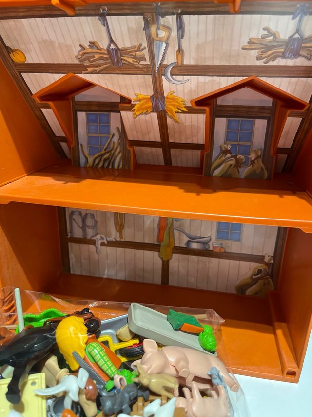Fattoria Playmobil con accessori