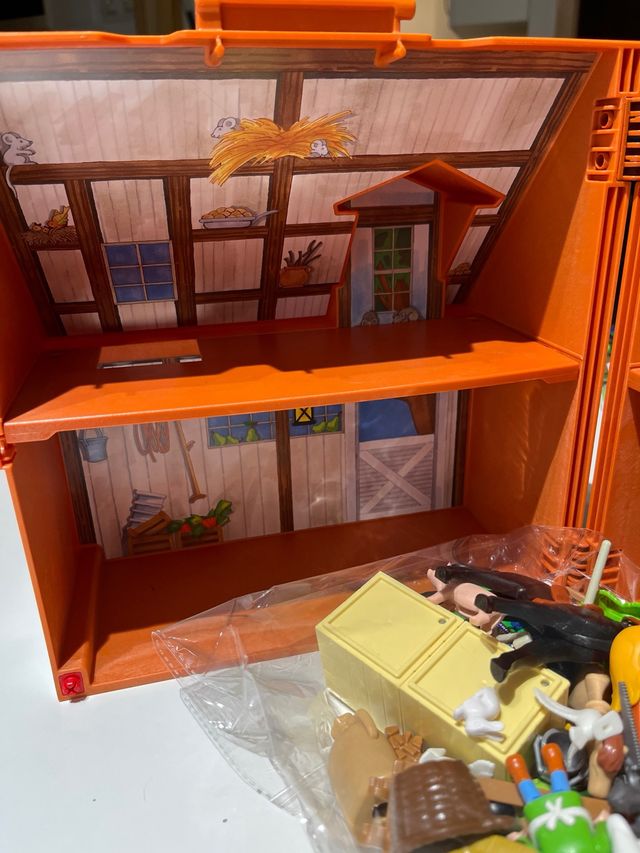 Fattoria Playmobil con accessori