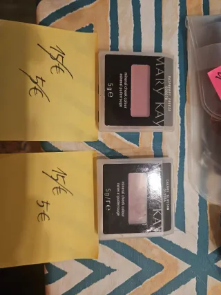 Mary Kay Colorete Mineral Raspberry Freeze