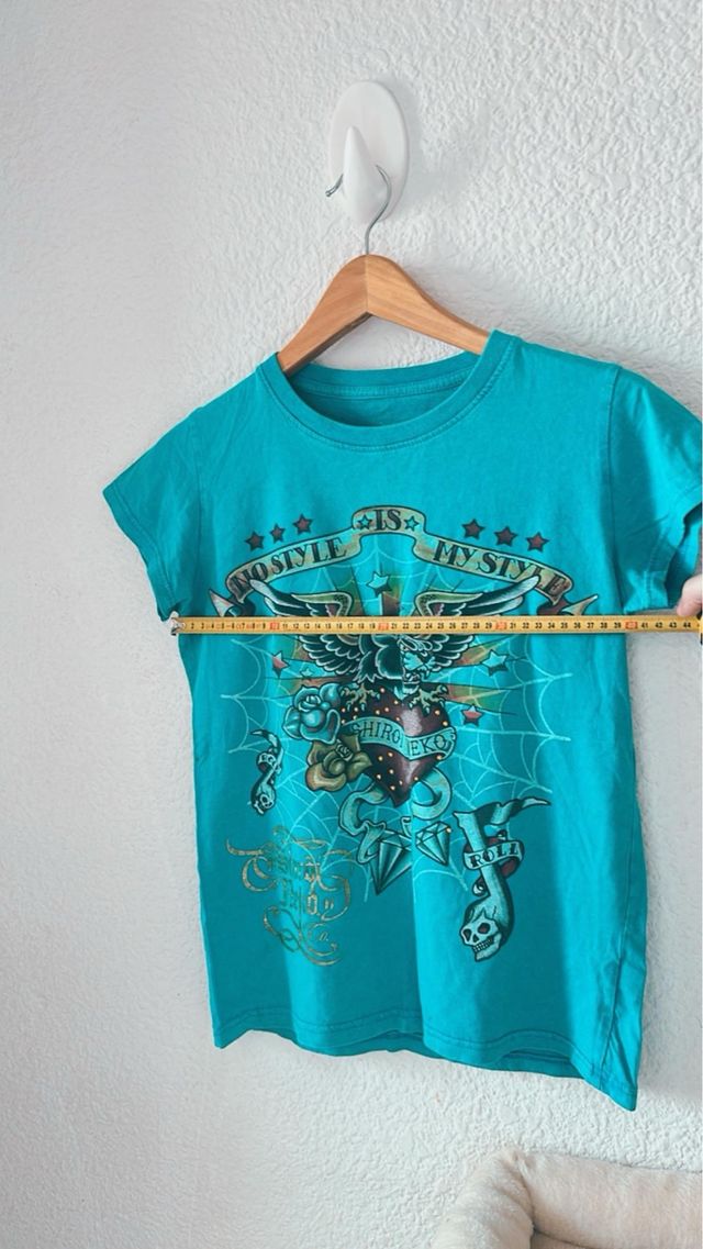 Camiseta Shiroi Neko Vintage