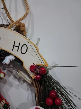 Ghirlanda natalizia + tazza natalizia in regalo