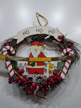 Ghirlanda natalizia + tazza natalizia in regalo