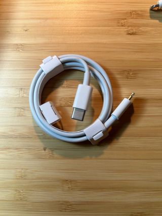 Cable Carga iPhone USB-C a Lightning