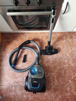 Aspirador Philips PowerPro Compact