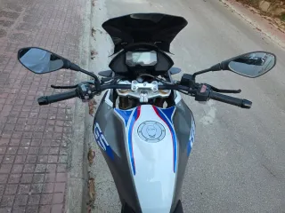 BMW GS310 con solo 17mil kms itv en vigor año 2021