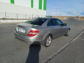 Mercedes-Benz C 220 CDI