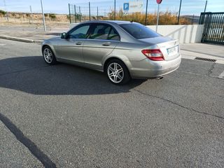 Mercedes-Benz C 220 CDI
